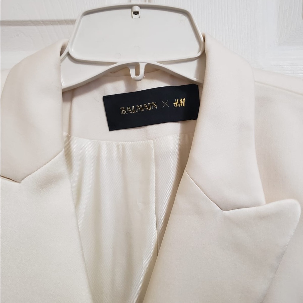 Balmain X H&M Off White Blazer with gold buttons.